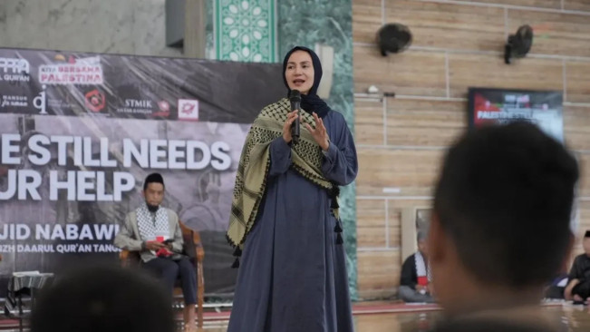 Wanda Hamida saat kampanye pembebasan Palestina. (instagram)